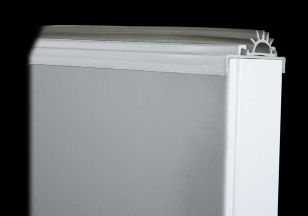 The 1900-Series features a finned bulb door sweep for enhanced weather sealing capability.