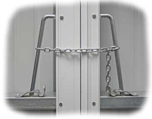 The metal center snugger is ideal for use between two metal framed door panels.